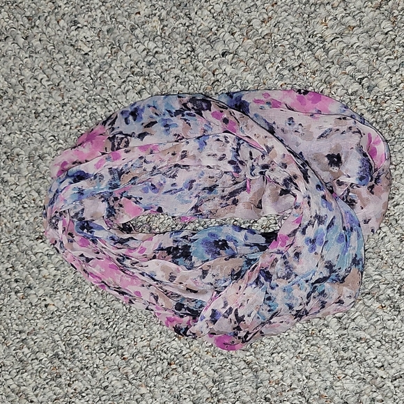 American Eagle Floral Infinity Scarf